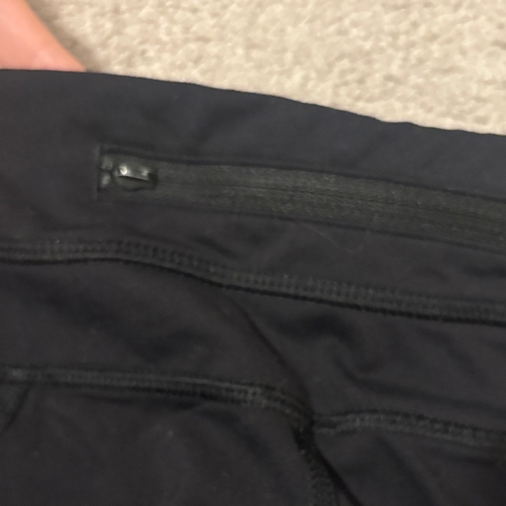 Lululemon Cropped Black Leggings - Picture 4 of 7